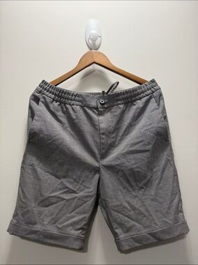 H&M Men's Gray Flat-Front Pull-On Shorts Size M / Length 20